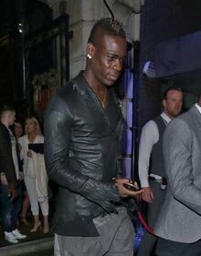 Balotelli in discoteca 8