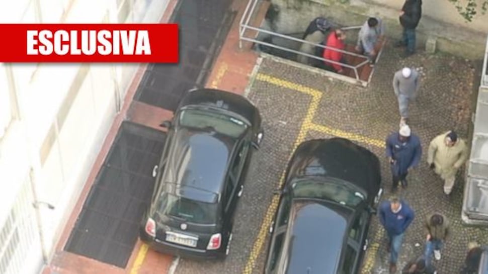Moschea abusiva dentro casa: "Così gli islamici ci minacciano". Ma il Pd lascia fare