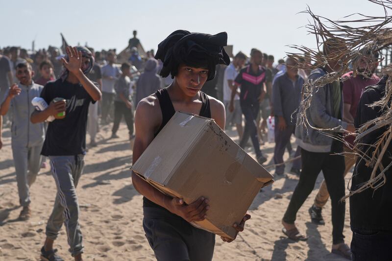 Caos aiuti a Gaza: le immagini della calca 10