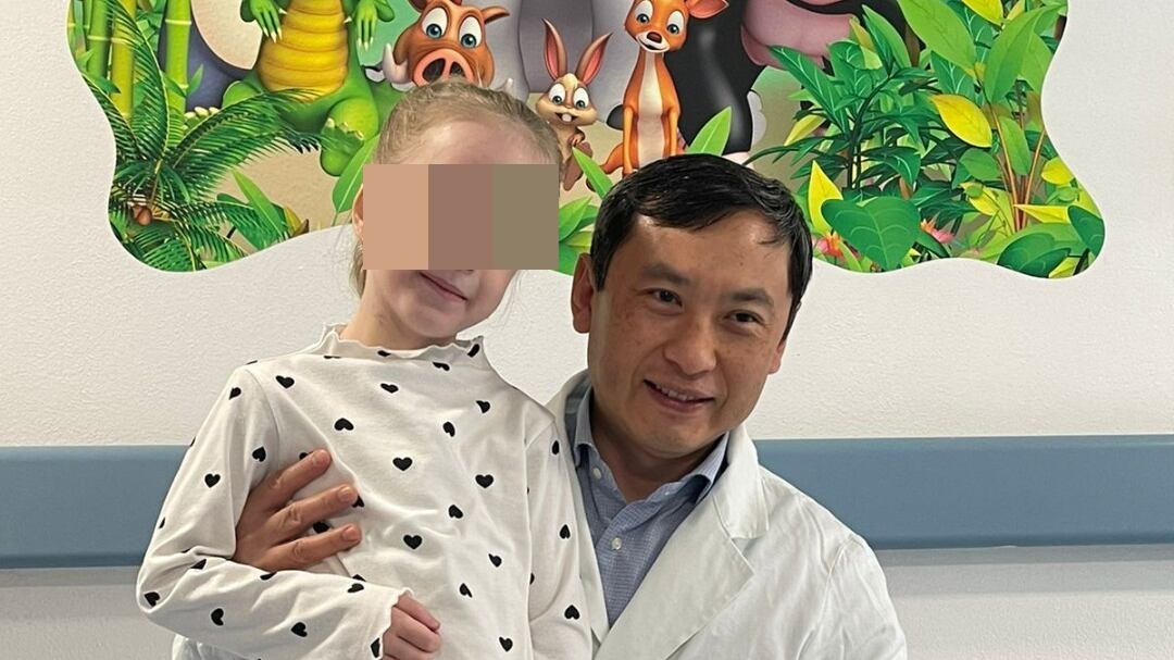 Nata con il cuore a destra e malato, bimba operata con successo a Massa