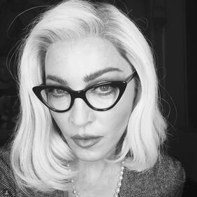 Le star che si fanno più selfie, da Madonna a Kim Kardashian 29
