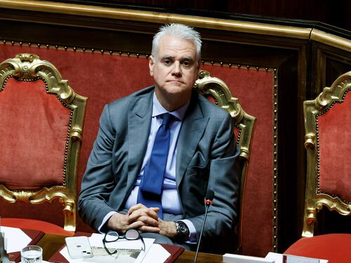 Statali, la stretta sui premi a pioggia