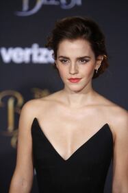 Emma Watson, sexy jumpsuit sul red carpet 21
