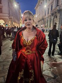 Parterre ricco di ospiti per la prima della stagione al teatro alla Scala 4