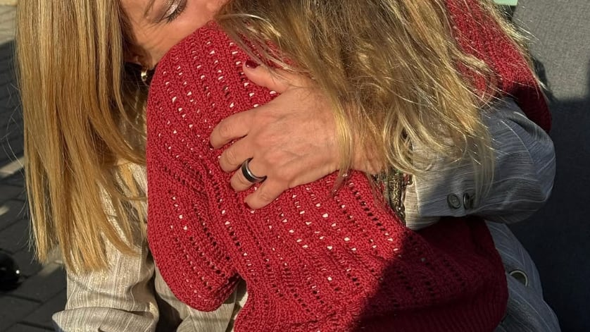 Il Pd ora se le prende con la figlia di Giorgia Meloni