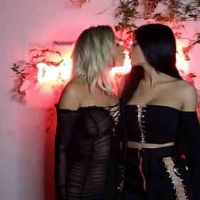 Kylie Jenner e la sexy cicatrice 7
