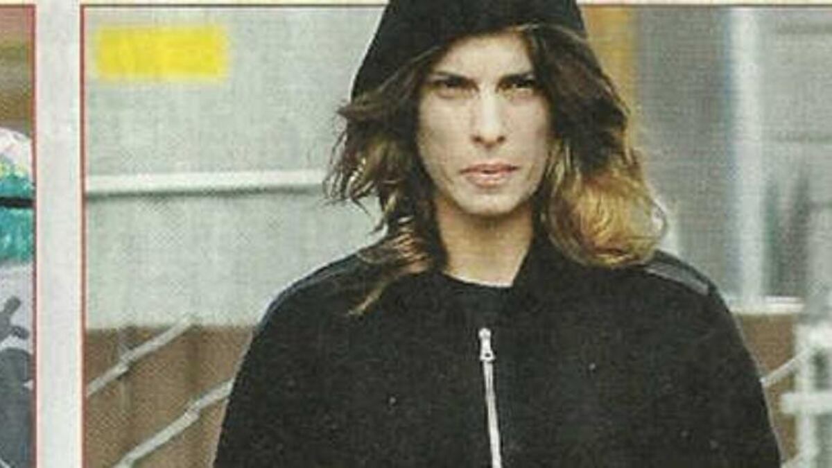 “Come ti sei conciata?”, l'outfit della Canalis fa discutere i fan