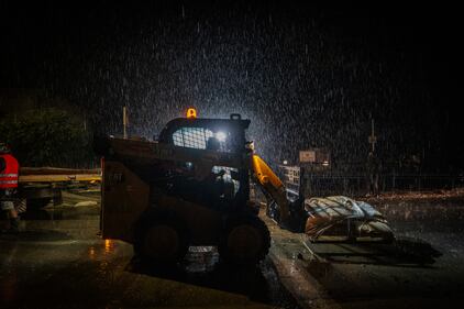 Maltempo in Emilia Romagna, Vigili del fuoco al lavoro 4