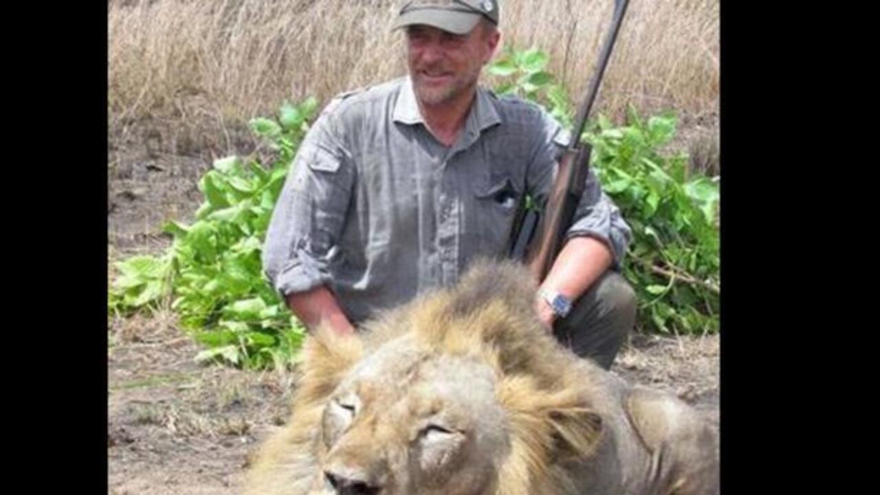 Il veterinario cacciatore di leoni è morto in un incidente di montagna
