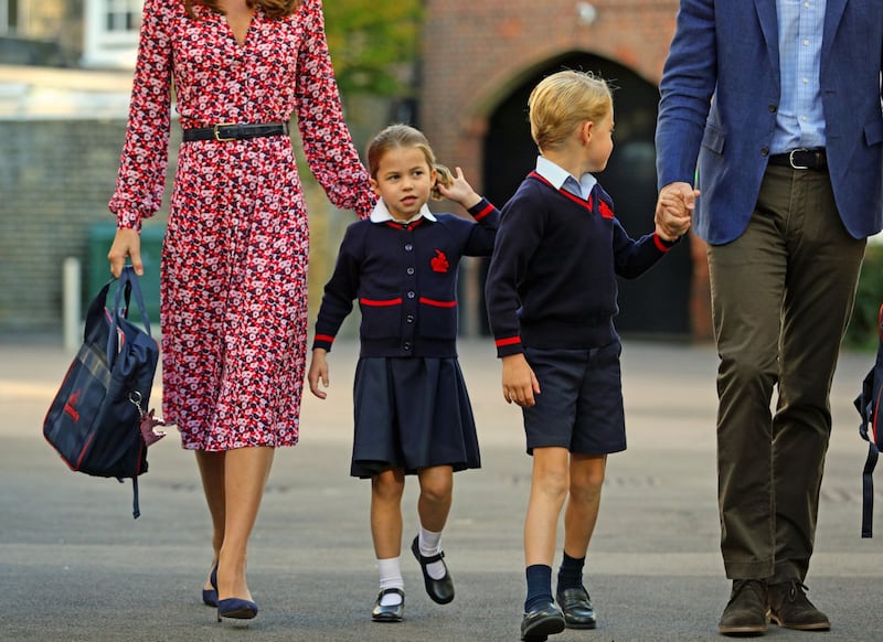 Il primo giorno di scuola di Charlotte che i compagni di classe già chiamano Princess Warrior 3