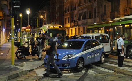 Agguato sul tram 15 a Milano 3