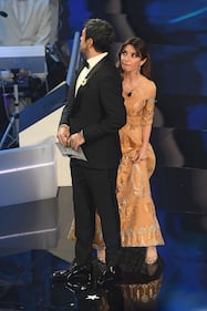 Sanremo 2018: i look sexy della terza serata 9