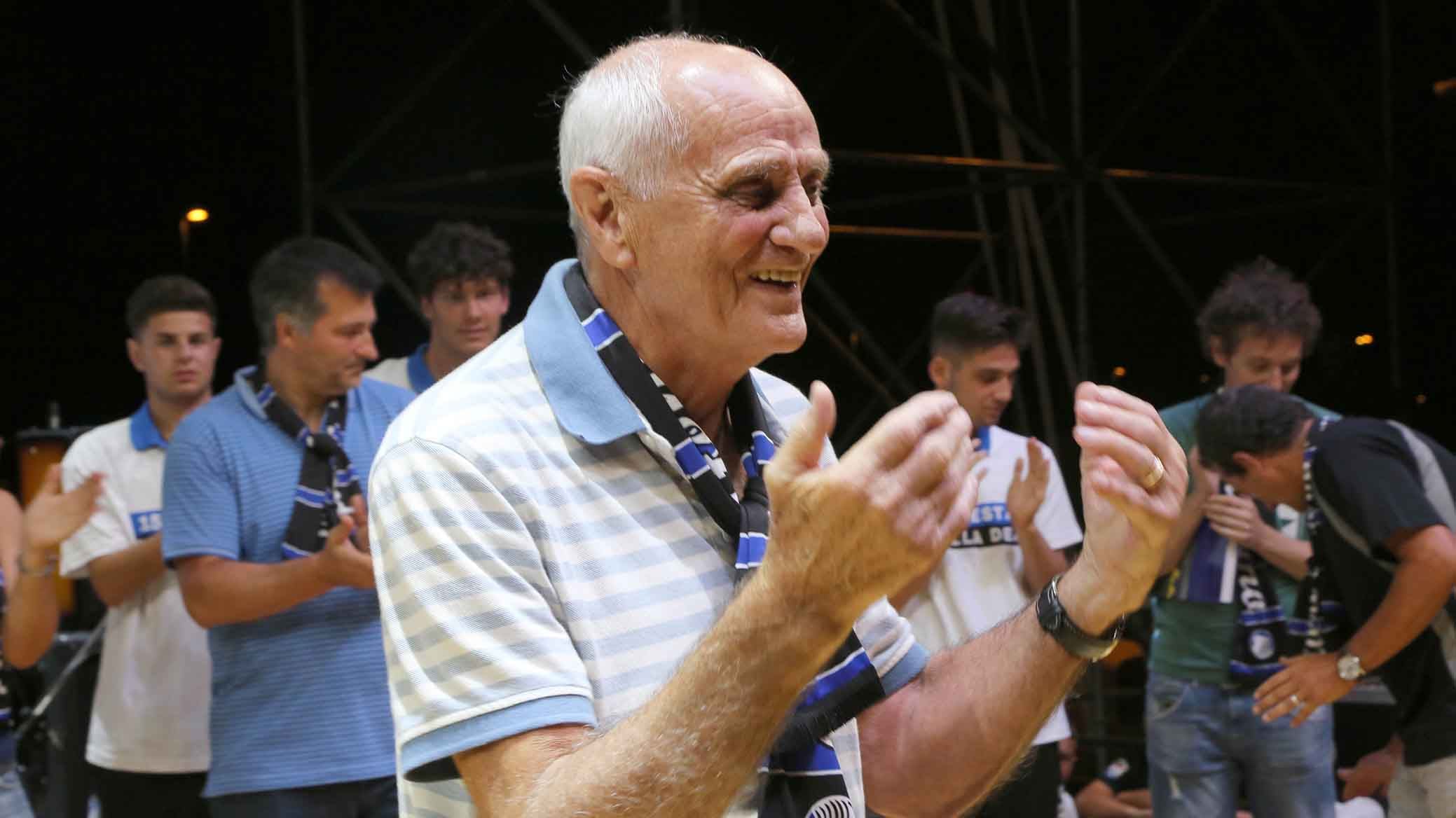 Celo celo... manca. "Ecco, quello ero io"