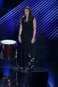 Sanremo 2016: i look femminili nella serata cover 8