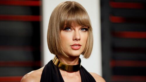 Taylor Swift e Kim Kardashian, foto sexy 10