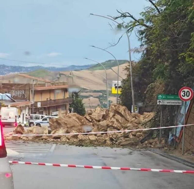 Maltempo, preoccupazione per i fiumi: allagamenti dal Piemonte alla Sicilia 6
