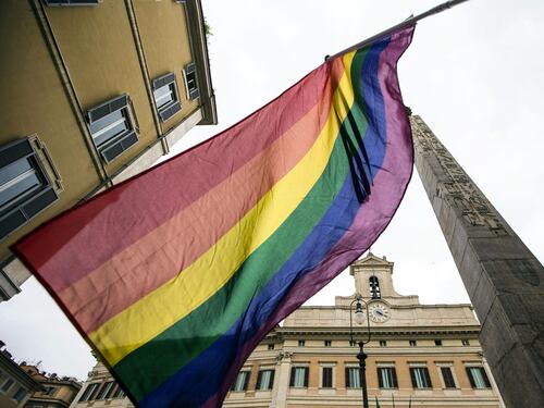 Gesuiti choc sugli omosessuali: "È un dono di Dio averli tra noi"