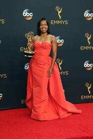 Emmy 2016, le più sexy sul red carpet 30