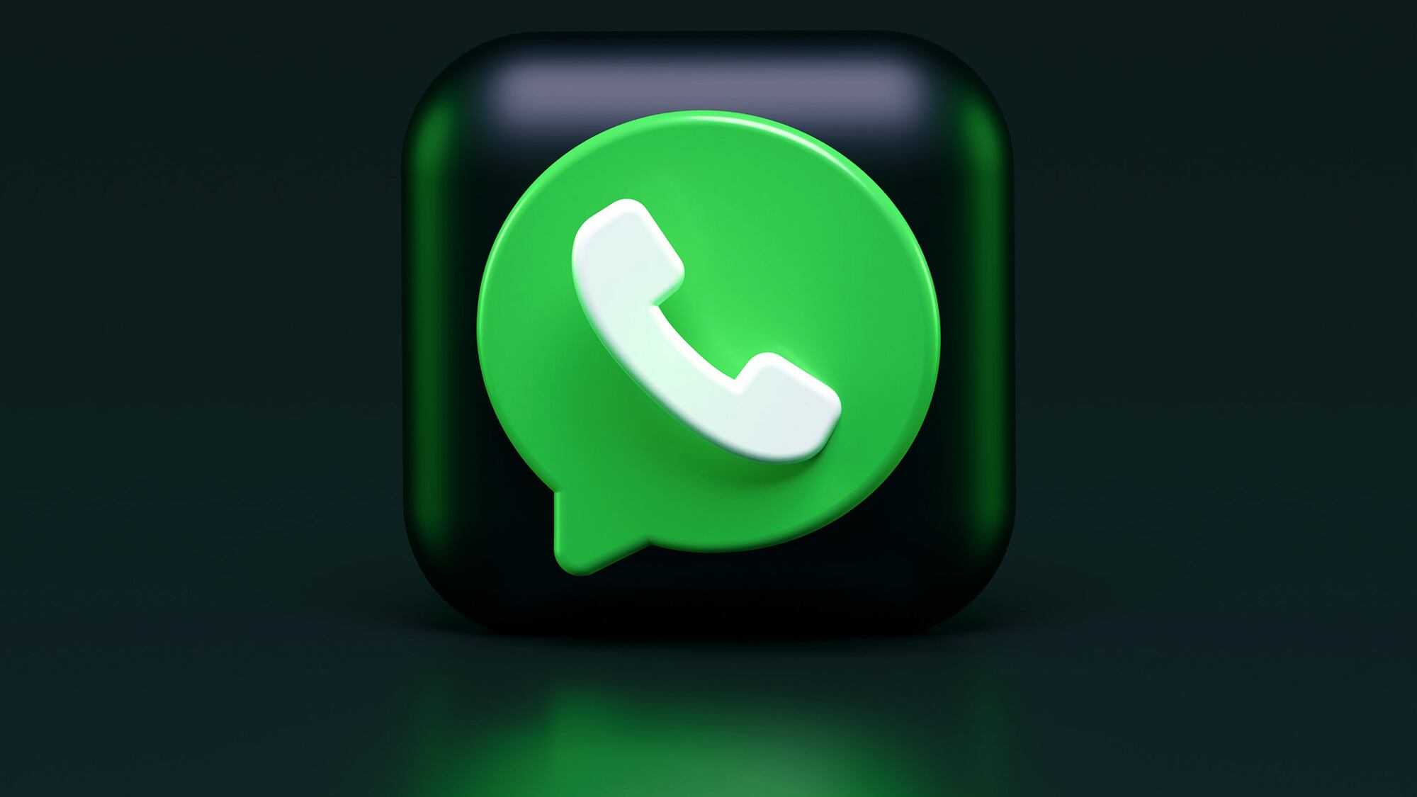 WhatsApp, cambia ancora la privacy: le regole