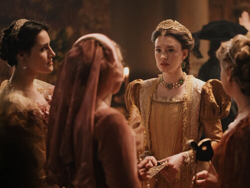 La vita di Anna Bolena diventa una serie tv: le differenza con la vera storia