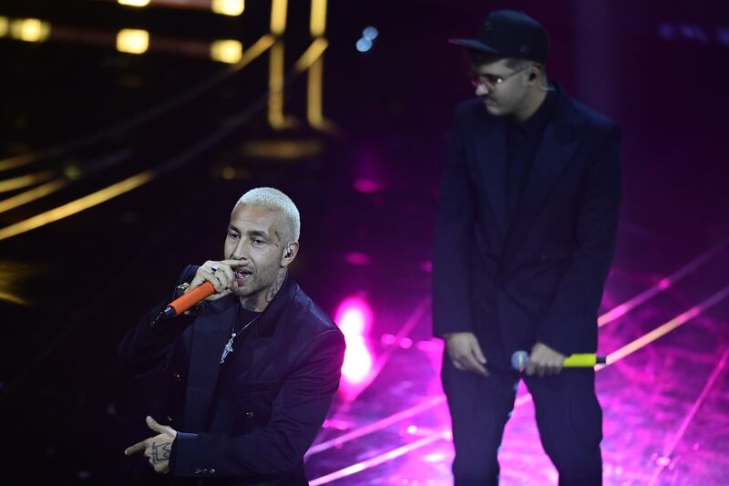 Sanremo 2024: ecco il look della quarta serata del Festival di Geolier 7