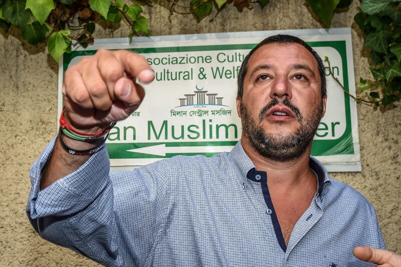 Moschea di via Cavalcanti, il presidio della Lega 8