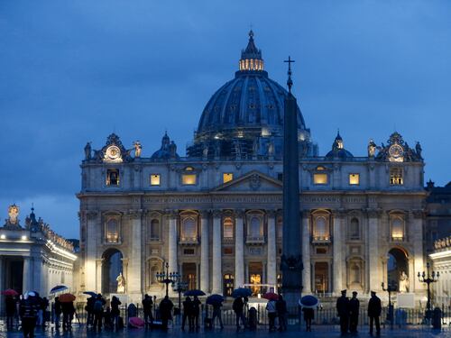 La nota, gli incontri e il Papa: cosa "bolle" in Vaticano