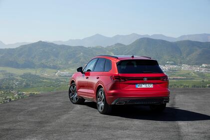 Volkswagen Touarge, guarda la gallery 32