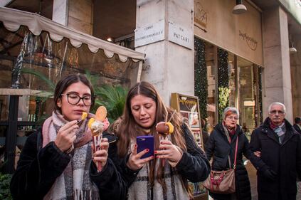 Caldo e sole a Milano per il giorno di Santo Stefano 3