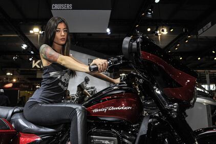 Donne e motori: l'Eicma al via 1