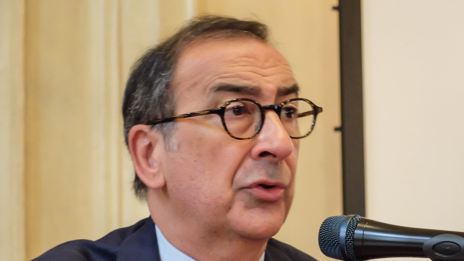 Sala fa il "ganassa" (e la Lega lo ribalta)