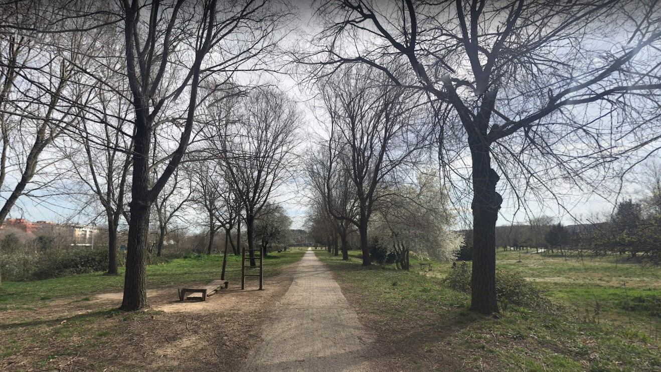 "Faceva foto ai nostri bimbi", allarme maniaco in un parco di Roma