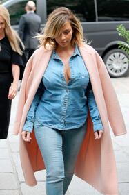 La sensualità esplosiva di Kim Kardashian 4