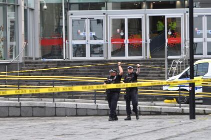 Manchester, accoltellamento al centro commerciale 4