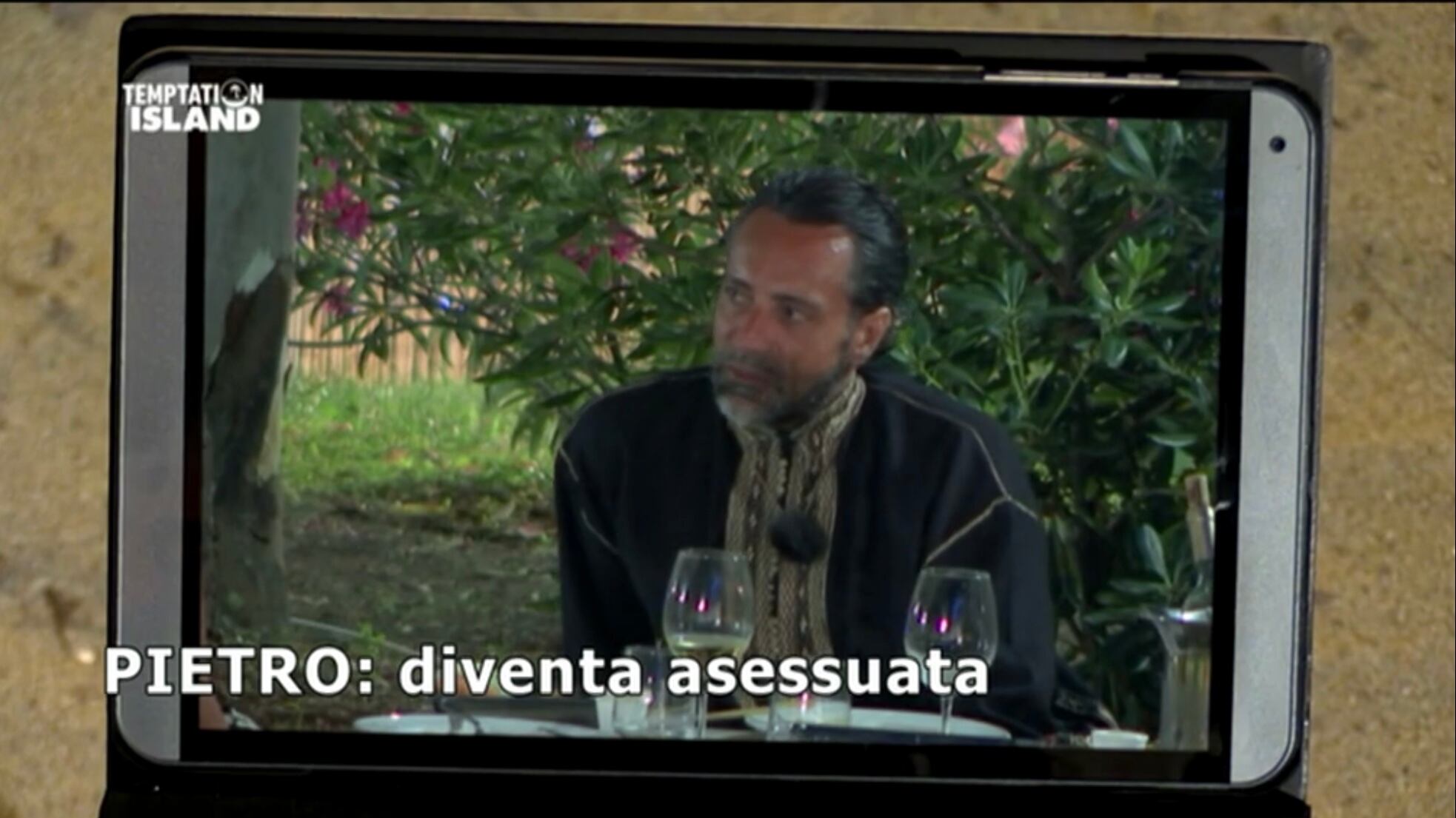 A Temptation Island Pietro Delle Piane attacca la sua fidanzata: "Arida e asessuata"