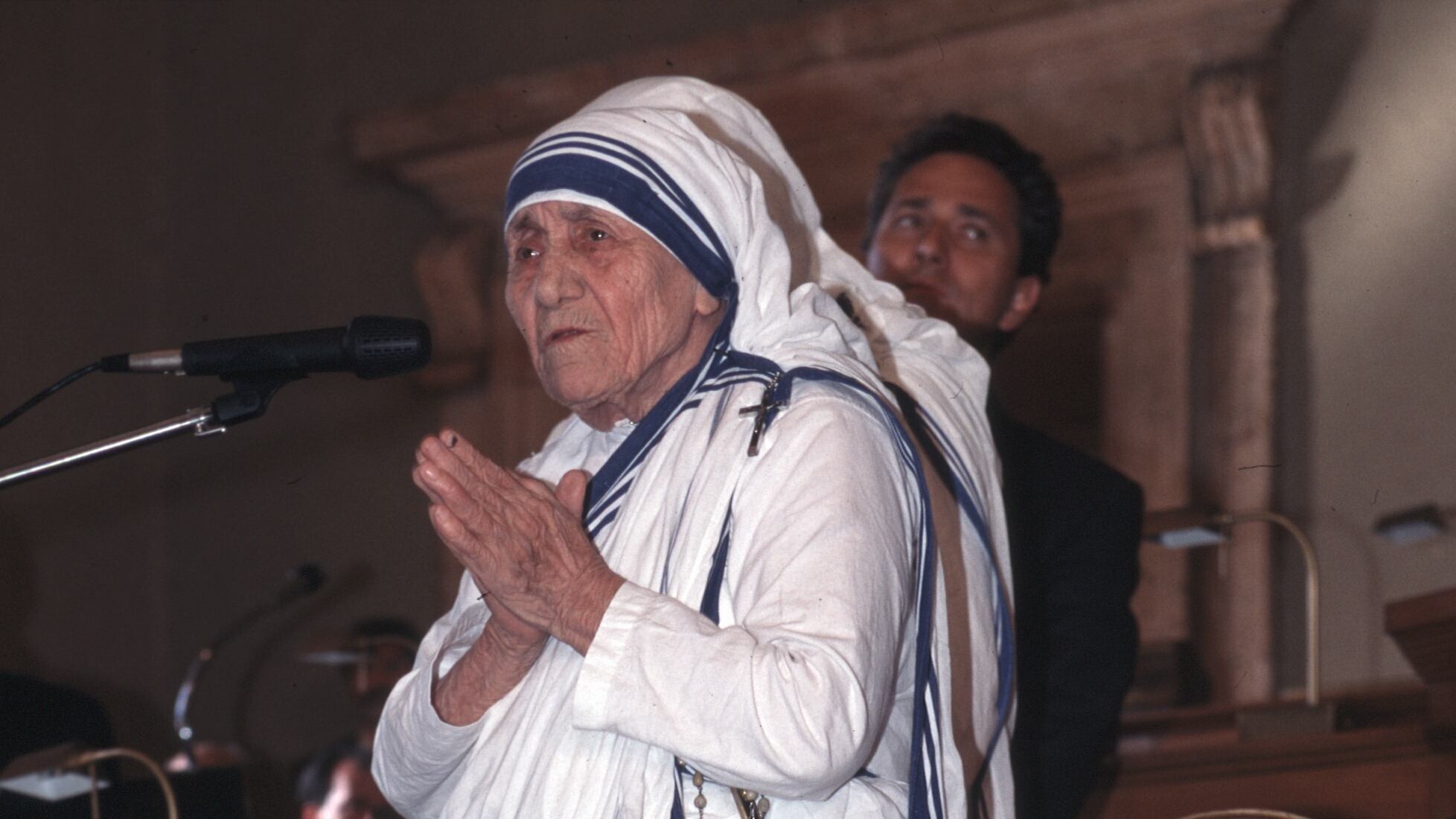 L'India contro Madre Teresa. Schiaffo di Modi ai cristiani