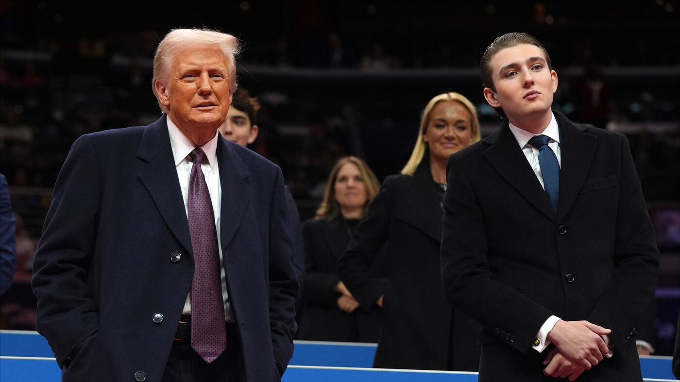 Barron, il figlio di Trump, salva una donna: cosa è successo
