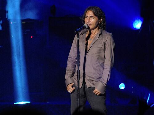 Da Ligabue a Bocelli: artisti contro la truffa dei biglietti online