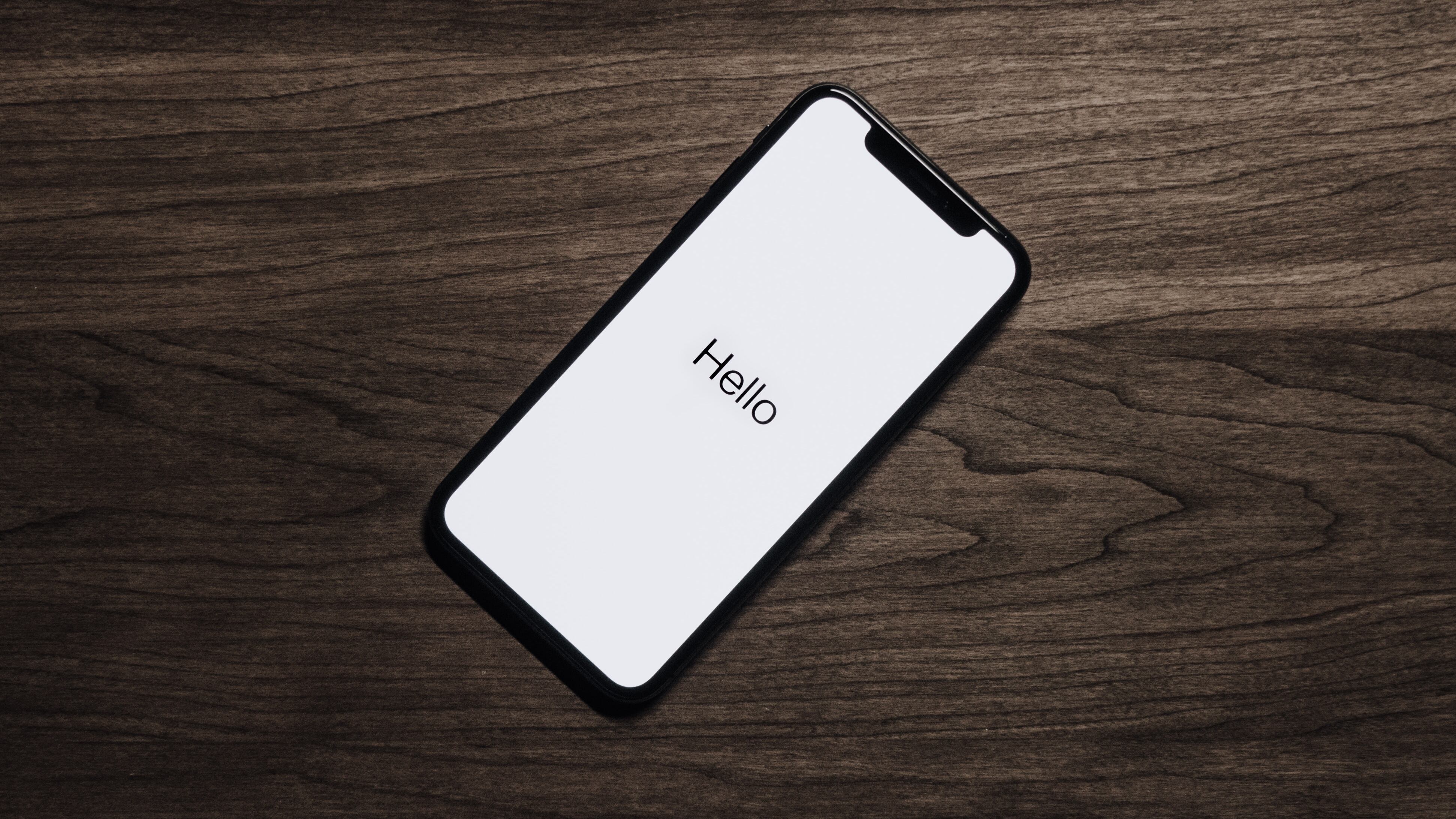 Sedici anni di iPhone, come sono cambiati prezzi e modelli