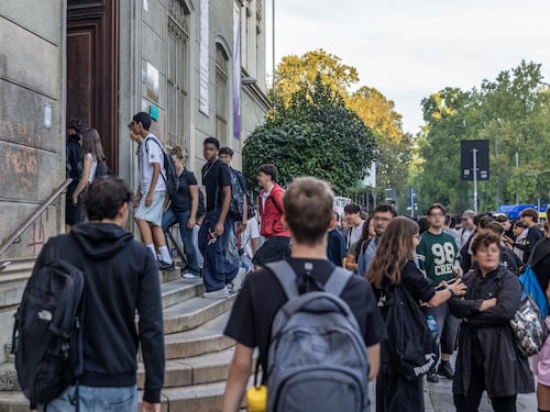 Figli e scuola: riprodursi è eroico