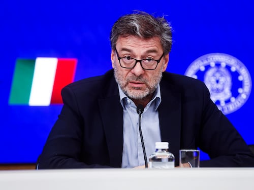 Manovra da 23,5 miliardi: priorità alla tutela del potere d’acquisto