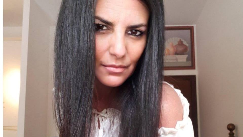"Butto giù l'ambasciata": gli sms della stalker all'ambasciatore Sequi