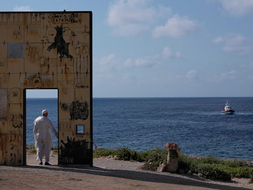 Migranti, Leone: "Una crisi epocale"