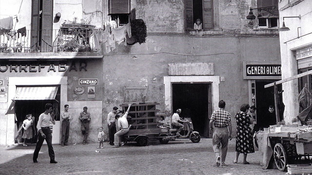 Incanto, rabbia, nostalgia. Il tramonto di Roma è una piccola bellezza