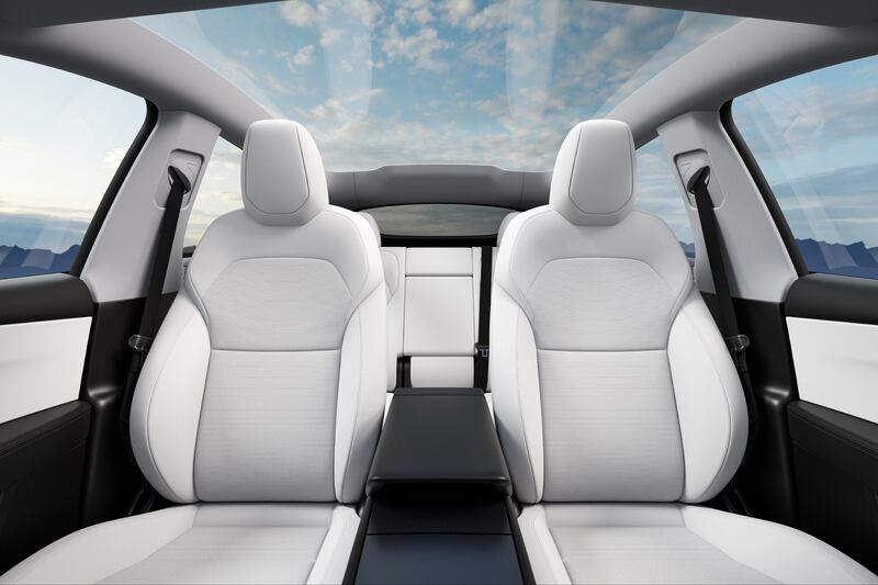 Model Y 2025