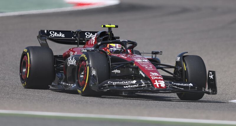 Formula 1, primo giorno di test in Bahrain: le immagini più belle 8