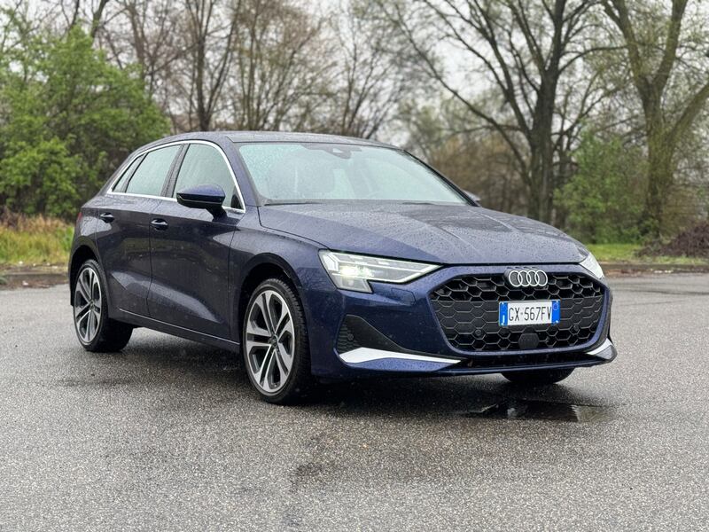 Audi A3 plug-in 2025: guarda la gallery della nuova compatta ibrida 5