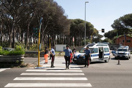 Tragedia a Roma: perdono la vita due turisti irlandesi investiti sulla Cristoforo Colombo 6
