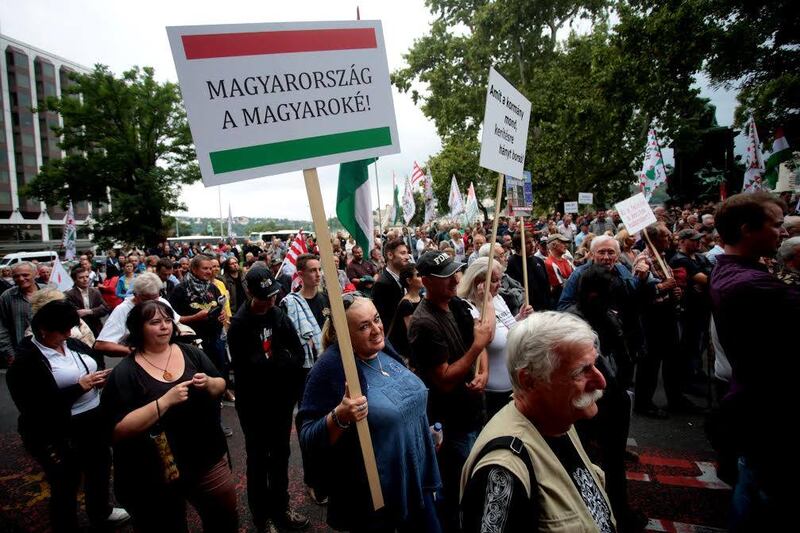Jobbik, la destra ungherese che sfida Orban 1