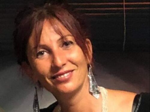 Savona, marito spara e ammazza l’ex moglie al karaoke
